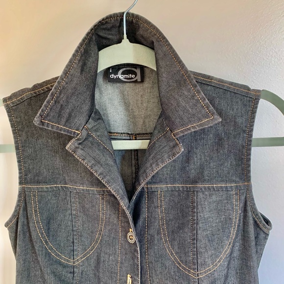 Dynamite Dress Buttins all the way down - Picture 1 of 8